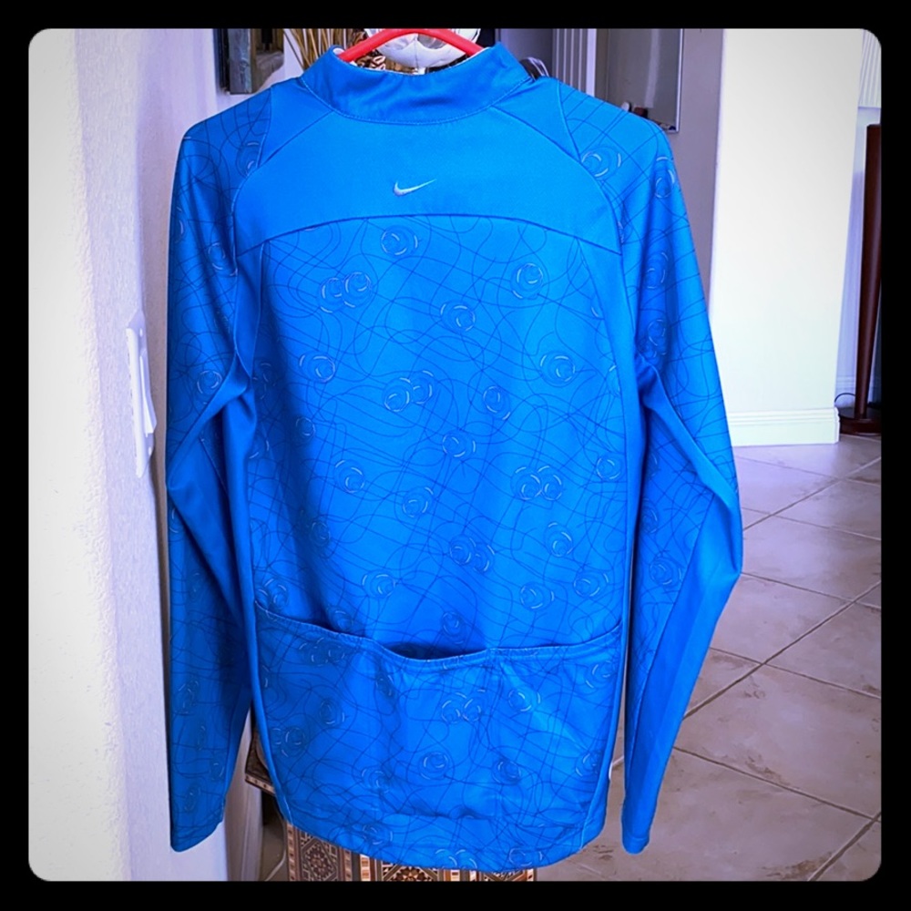 Nike long sleeve running top